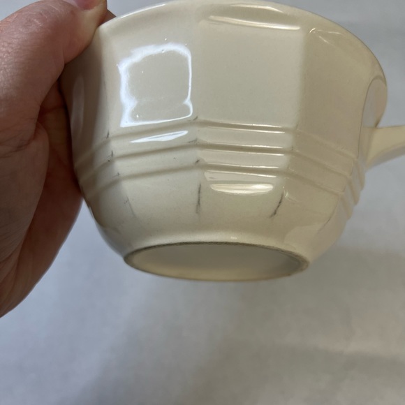 Vintage crockery bowls - Picture 5 of 5